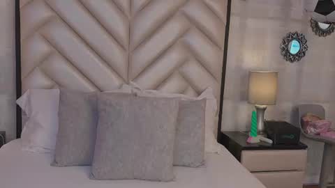 MadissonPayton online show from June 2026 01:55:01 PM