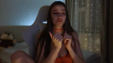 Madi Soon online show from February 2025 06:05:01 PM