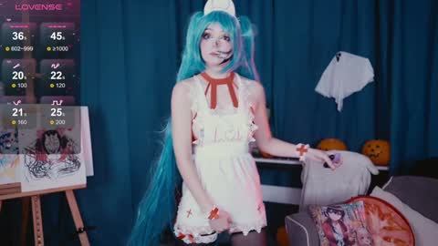 Alice online show from October 2025 08:10:01 PM