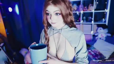 Snapshot of madnessalise chatting on April 2026 02:43:02 PM Alice online show from April 2026 02:43:02 PM
