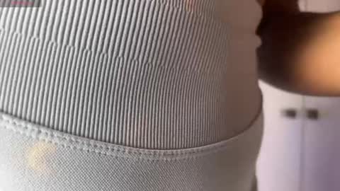 Snapshot of madsnextdoor chatting on October 2025 08:28:01 PM Maddie online show from October 2025 08:28:01 PM