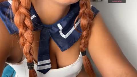 Snapshot of madsnextdoor chatting on October 2025 08:48:01 AM Maddie online show from October 2025 08:48:01 AM