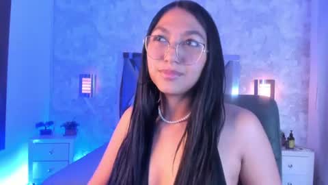 Mady Roa online show from July 2026 04:08:01 AM