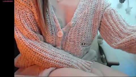 Mara online show from February 2025 06:09:01 PM