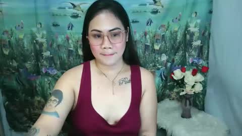 mae_hottie69 online show from October 2025 01:11:01 PM