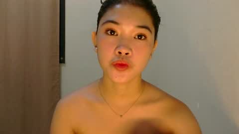 mae_luna online show from June 2026 12:02:01 AM