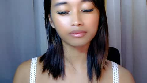 Snapshot of maecums chatting on July 2026 12:25:02 AM mae online show from July 2026 12:25:02 AM
