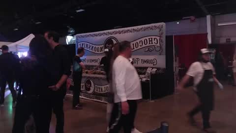 Snapshot of maevemads chatting on October 2025 10:21:02 PM Meaves online show from October 2025 10:21:02 PM