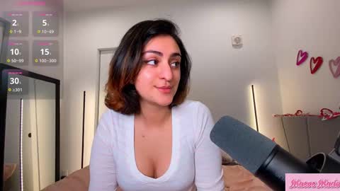 Meaves online show from March 2026 02:10:02 PM