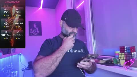 Magabear online show from September 2025 07:14:02 PM