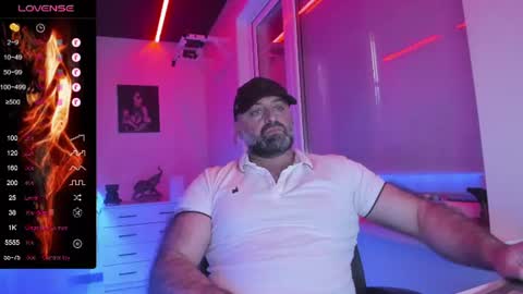 Snapshot of magabear chatting on June 2026 02:23:01 AM Magabear online show from June 2026 02:23:01 AM