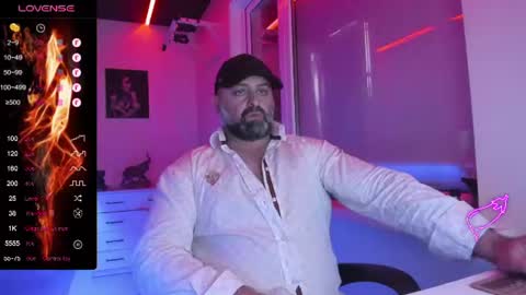 Snapshot of magabear chatting on June 2026 11:00:01 AM Magabear online show from June 2026 11:00:01 AM