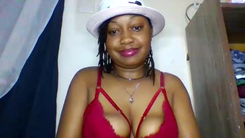 Snapshot of magdalinemus chatting on April 2026 09:45:02 AM magdalinemus online show from April 2026 09:45:02 AM