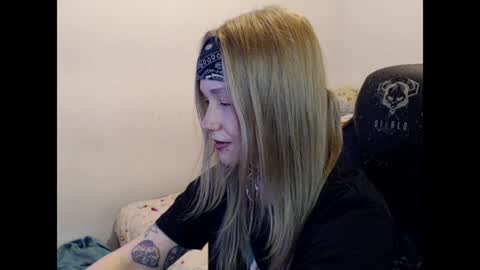 Magdalene Swaggy online show from December 2024 09:00:01 PM