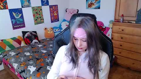 Magdalene Swaggy online show from October 2025 02:51:02 PM