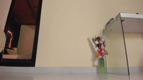 Snapshot of magiarias chatting on February 2025 03:09:01 PM online show from February 2025 03:09:01 PM