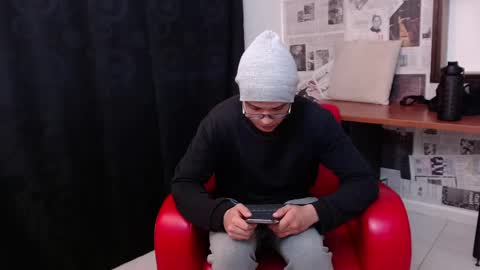 Damian Rivers online show from March 2025 10:43:02 PM