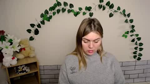 magic_katarina_ online show from December 2024 11:06:02 AM