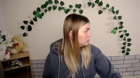 magic_katarina_ online show from December 2024 07:26:02 AM