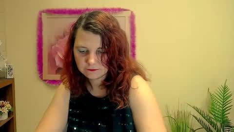 Snapshot of magic_kristy chatting on December 2025 08:32:02 AM Kristy online show from December 2025 08:32:02 AM