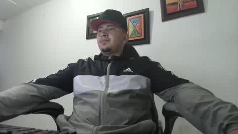 Snapshot of magic_milk23 chatting on September 2025 10:50:01 AM magic_milk23 online show from September 2025 10:50:01 AM