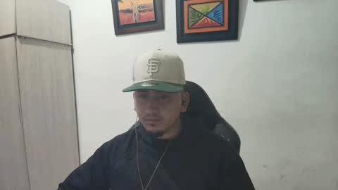 Snapshot of magic_milk23 chatting on October 2025 05:52:02 AM magic_milk23 online show from October 2025 05:52:02 AM