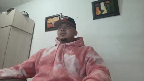 Snapshot of magic_milk23 chatting on November 2025 01:41:01 AM magic_milk23 online show from November 2025 01:41:01 AM