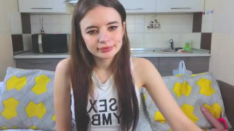 Snapshot of magical_mermaids chatting on March 2025 09:47:02 AM Alice online show from March 2025 09:47:02 AM