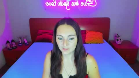 Lili and Bella online show from December 2024 08:28:01 AM