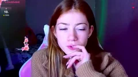 Snapshot of magicladyy chatting on November 2025 10:12:01 PM Angel online show from November 2025 10:12:01 PM