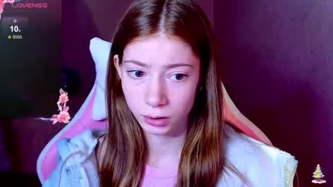 Snapshot of magicladyy chatting on March 2026 09:21:01 PM Angel online show from March 2026 09:21:01 PM