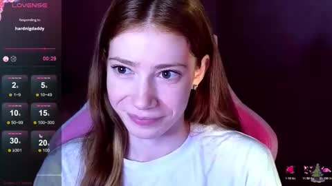 Snapshot of magicladyy chatting on April 2026 08:25:02 PM Angel online show from April 2026 08:25:02 PM