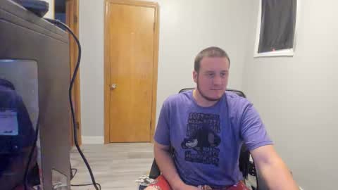 Snapshot of magicman176 chatting on October 2025 04:11:01 PM Magic176 online show from October 2025 04:11:01 PM