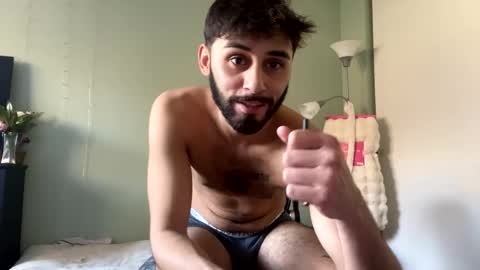 Snapshot of magicmatt230 chatting on January 2025 10:48:01 PM magicmatt online show from January 2025 10:48:01 PM