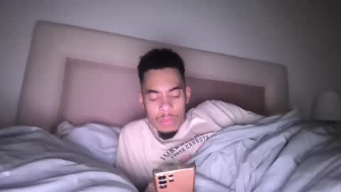 Magicsempai online show from December 2024 03:14:01 PM