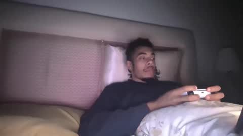 Magicsempai online show from December 2024 03:26:01 PM