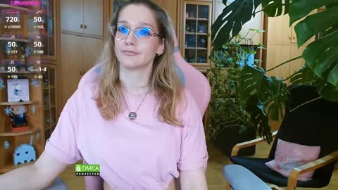 Snapshot of magicstylex chatting on January 2025 04:04:01 AM Nicole online show from January 2025 04:04:01 AM