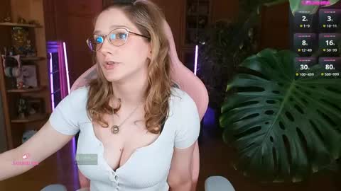 Nicole online show from May 2026 09:11:02 PM