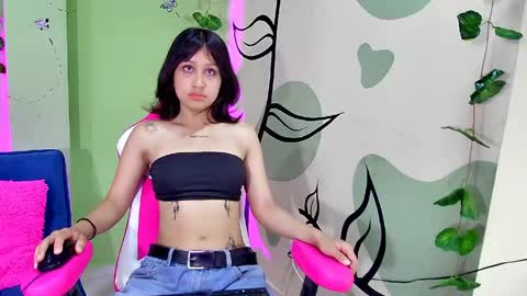 Snapshot of magie_rouse chatting on May 2026 06:56:02 PM magie_rouse online show from May 2026 06:56:02 PM