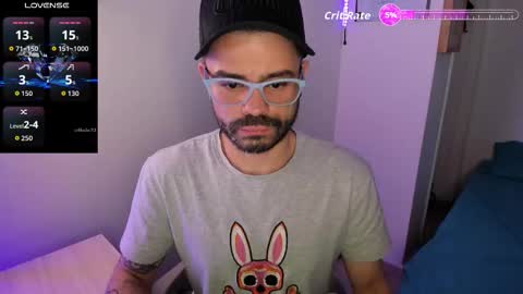 Snapshot of magnus_king chatting on March 2026 01:44:01 AM online show from March 2026 01:44:01 AM