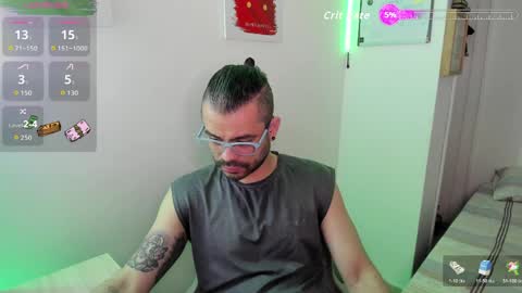 Snapshot of magnus_king chatting on April 2026 12:32:01 AM online show from April 2026 12:32:01 AM