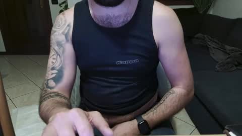Snapshot of maialinofriuli chatting on November 2025 10:30:02 PM maialinofriuli online show from November 2025 10:30:02 PM