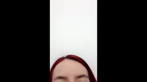 Snapshot of maiarosse_ chatting on February 2025 02:51:02 AM MaiaRosse  online show from February 2025 02:51:02 AM