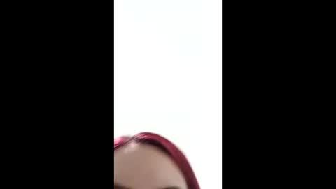 Snapshot of maiarosse_ chatting on February 2025 03:52:02 AM MaiaRosse  online show from February 2025 03:52:02 AM