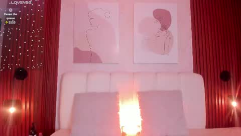 Snapshot of maiasweet_ chatting on June 2026 03:22:02 AM MAIA online show from June 2026 03:22:02 AM