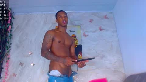 maicoljorda1 online show from December 2025 01:17:04 PM