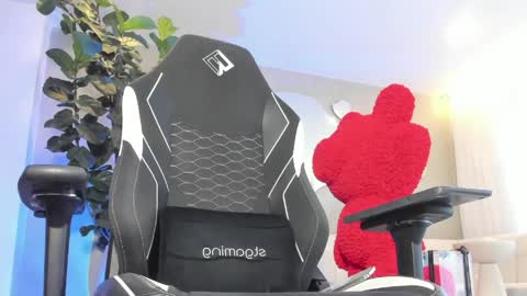 Snapshot of maicolruggeri chatting on April 2026 07:20:02 PM MAICOL online show from April 2026 07:20:02 PM