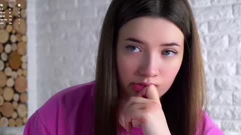 Snapshot of maidabuoy chatting on March 2026 03:13:01 AM Lucy online show from March 2026 03:13:01 AM