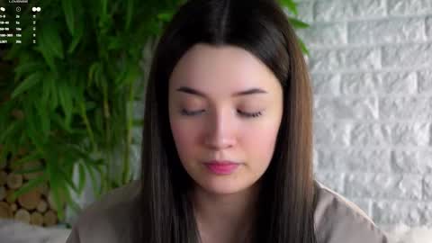 Snapshot of maidabuoy chatting on March 2026 02:06:02 AM Lucy online show from March 2026 02:06:02 AM