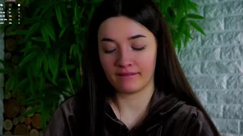 Snapshot of maidabuoy chatting on March 2026 12:23:02 AM Lucy online show from March 2026 12:23:02 AM